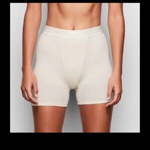 SKIMS Ribbed Boxers